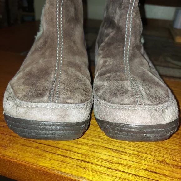 Merrell Yarra Womans Waterproof Boots Primaloft Polartec Lining Brown 8 Outside - Picture 4 of 10